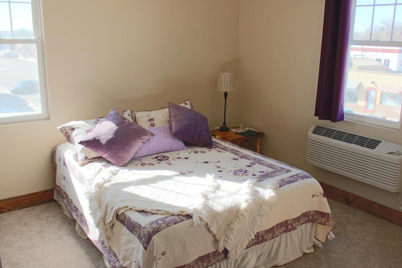 Twister'S Bed And Breakfast Guernsey Exterior photo